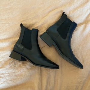 Sam Edelman Black Chelsea Boots